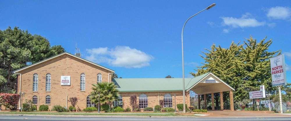 North Parkes Motel Экстерьер фото