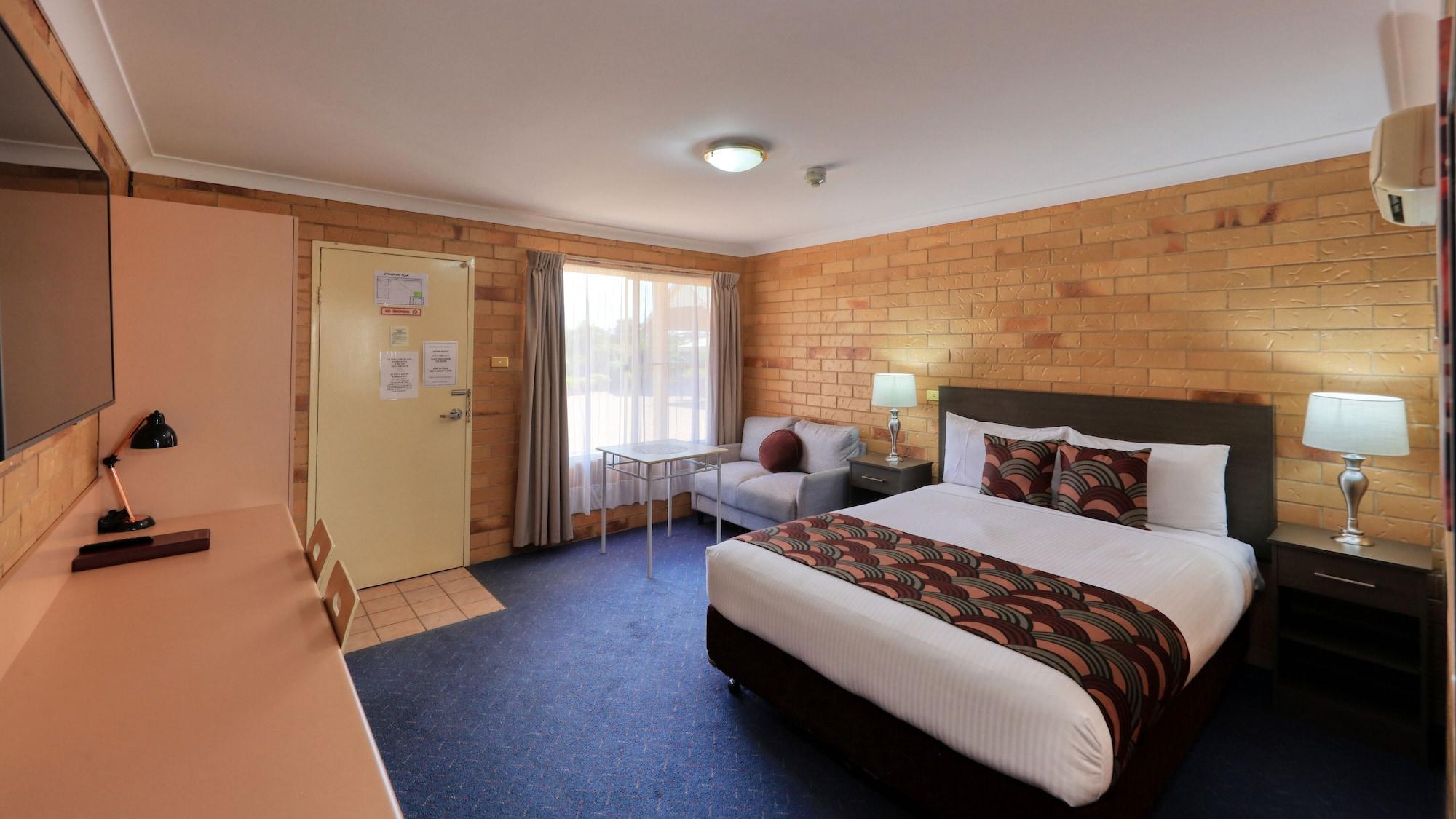 North Parkes Motel Экстерьер фото