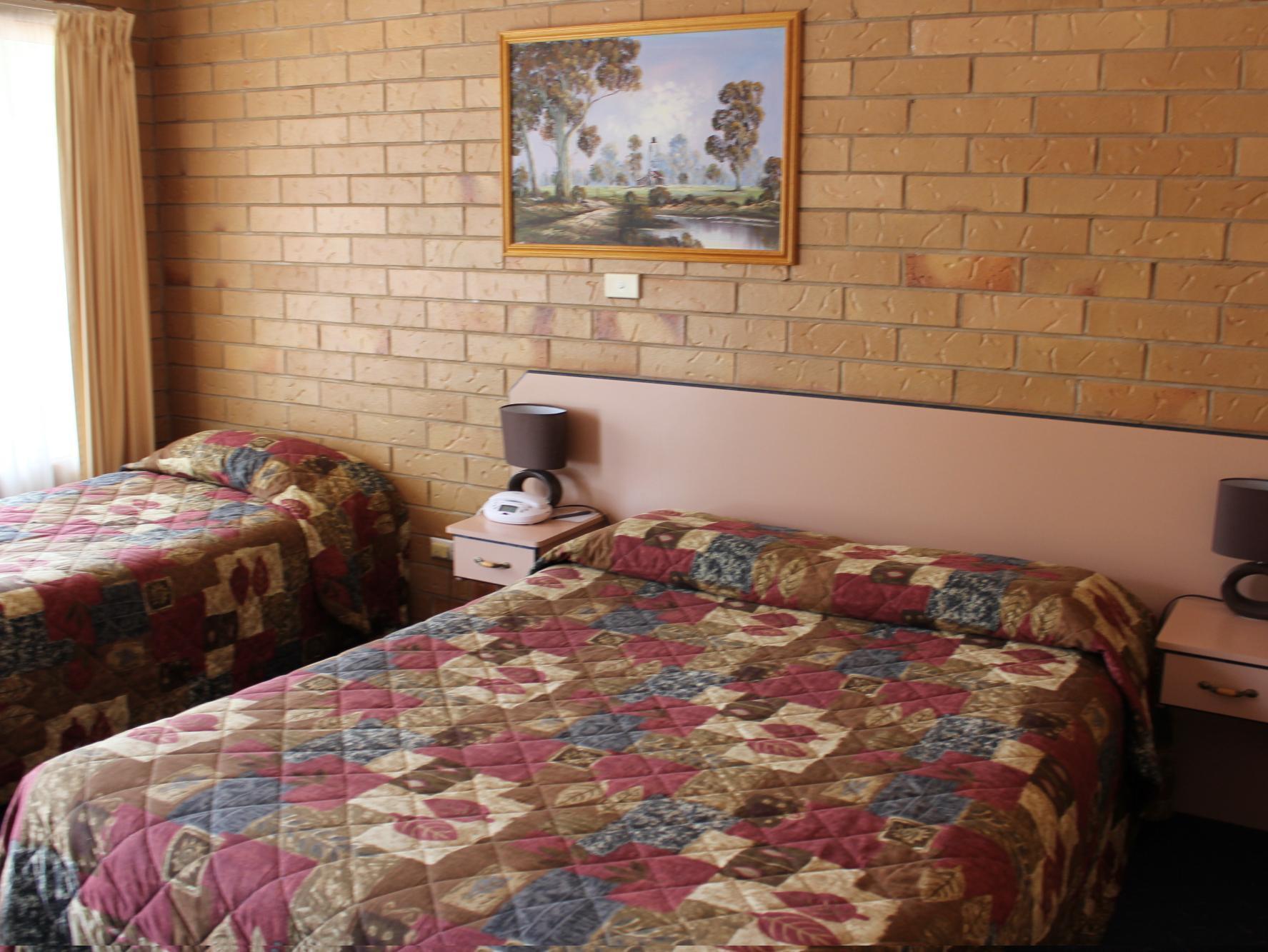 North Parkes Motel Экстерьер фото
