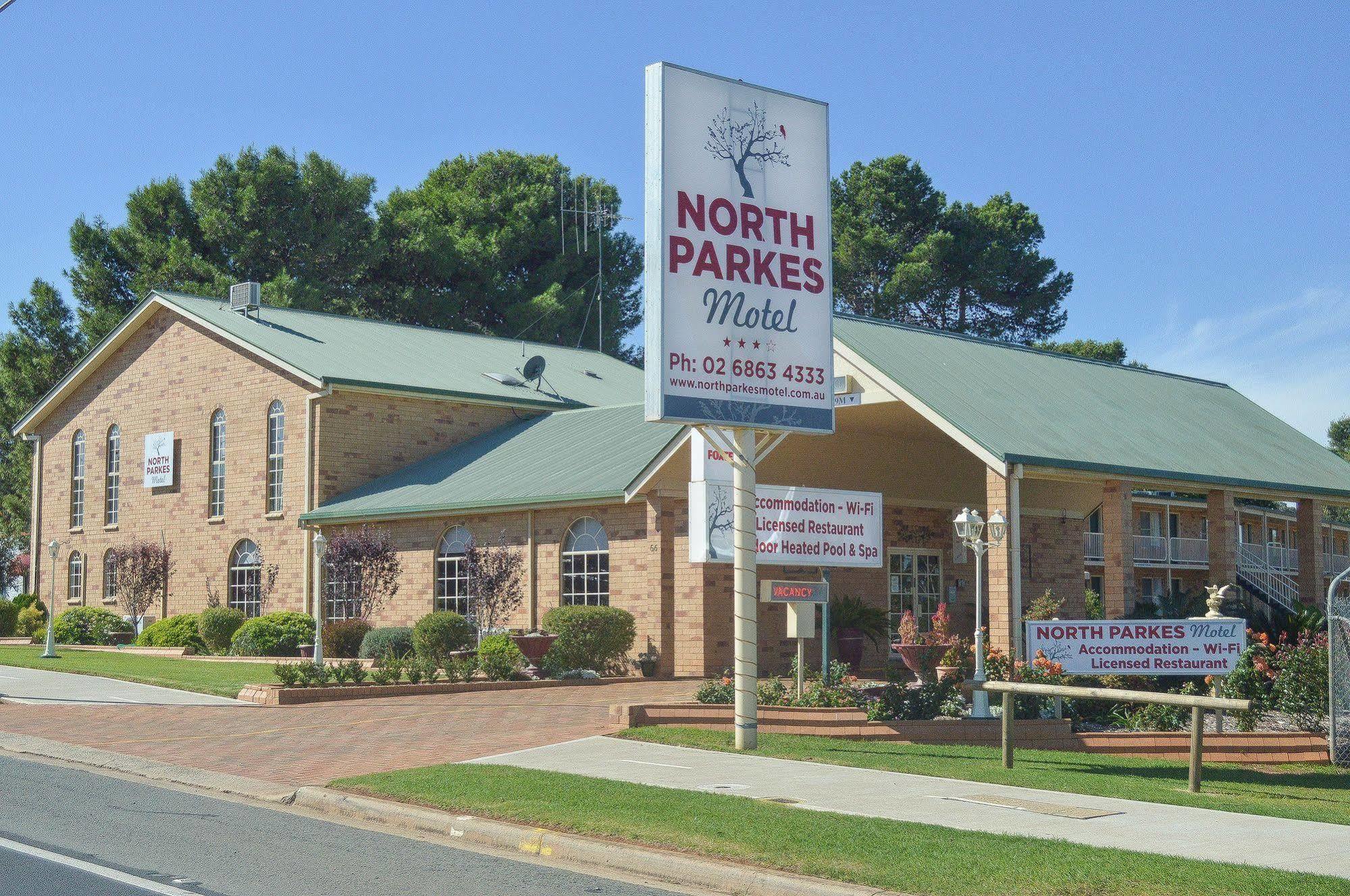 North Parkes Motel Экстерьер фото